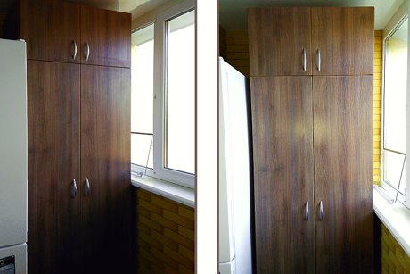 Прямой шкаф на балкон из ламинированного ДСП, цвета орех